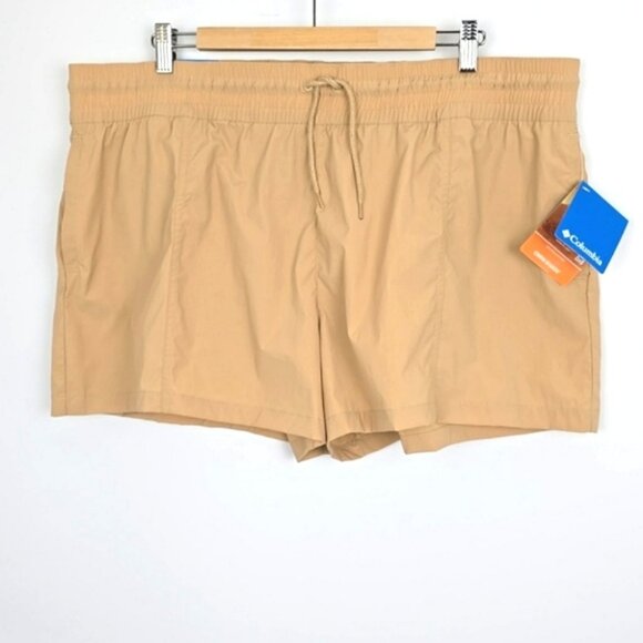 Columbia Women's Boundless Trek Short Regular Fit Sand Tan 3" Inseam Size XXL - Picture 1 of 15